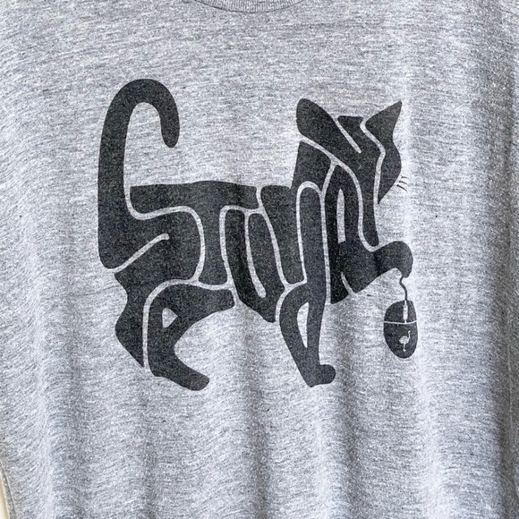 Chive Tees Saturday Font Cat & Mouse Graphic Gray T Shirt Adult size Medium KCCO - Picture 2 of 4